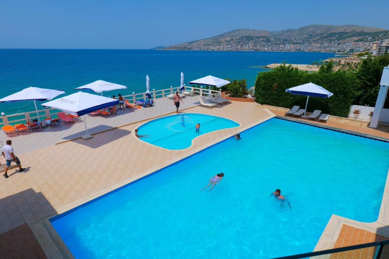 Hotel Emblem Sarande Exterior photo